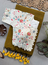 Graceful Golden Khadi Cotton Saree – Handloom Weave with Ready Blouse